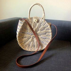 Express Round Weave Crossbody